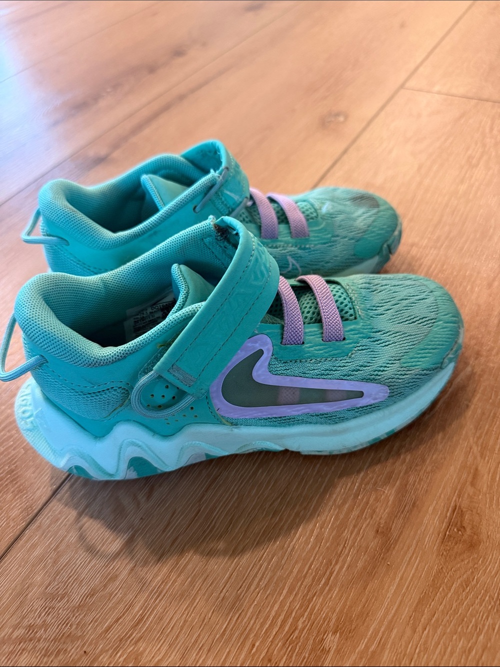 Nike Kids' Teal & Lavender Athletic Sneakers
